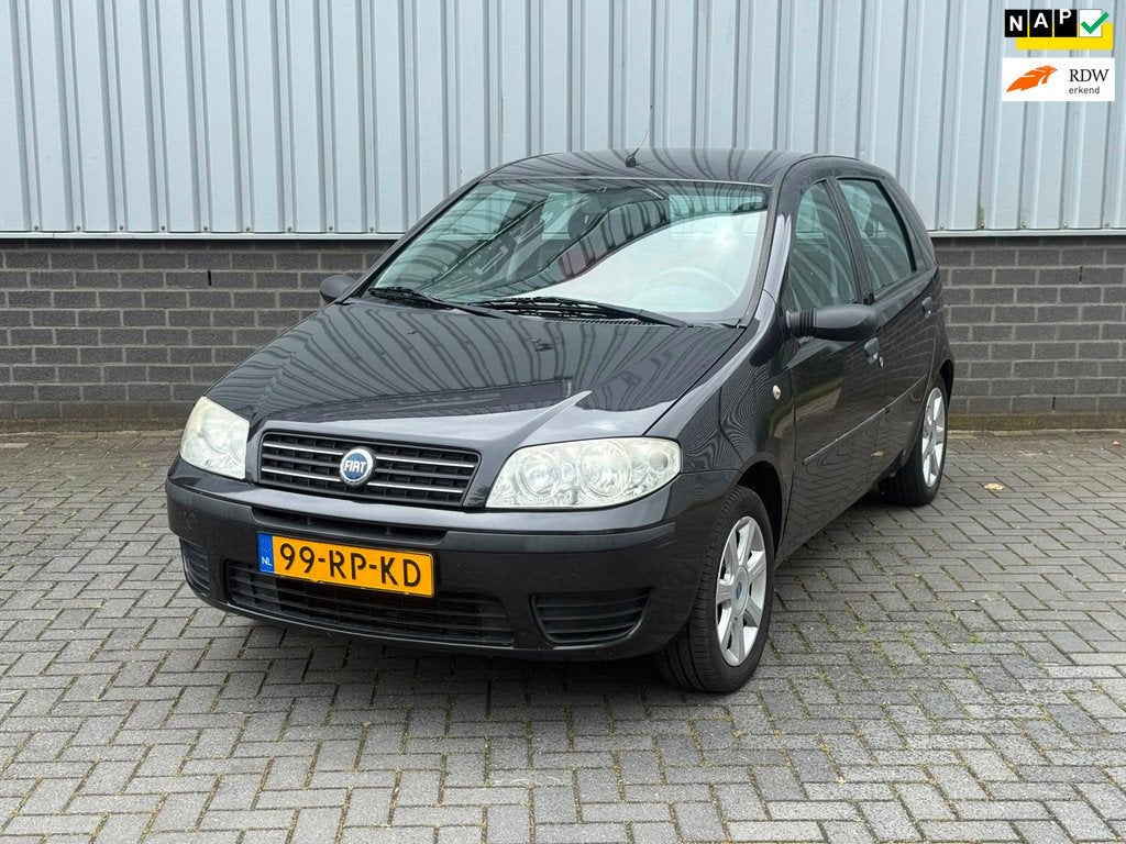 Fiat Punto 1.2 Young |5 Deurs|Airco|Elektrische ramen|, Auto's, Voorwielaandrijving, Stof, Gebruikt, 4 cilinders