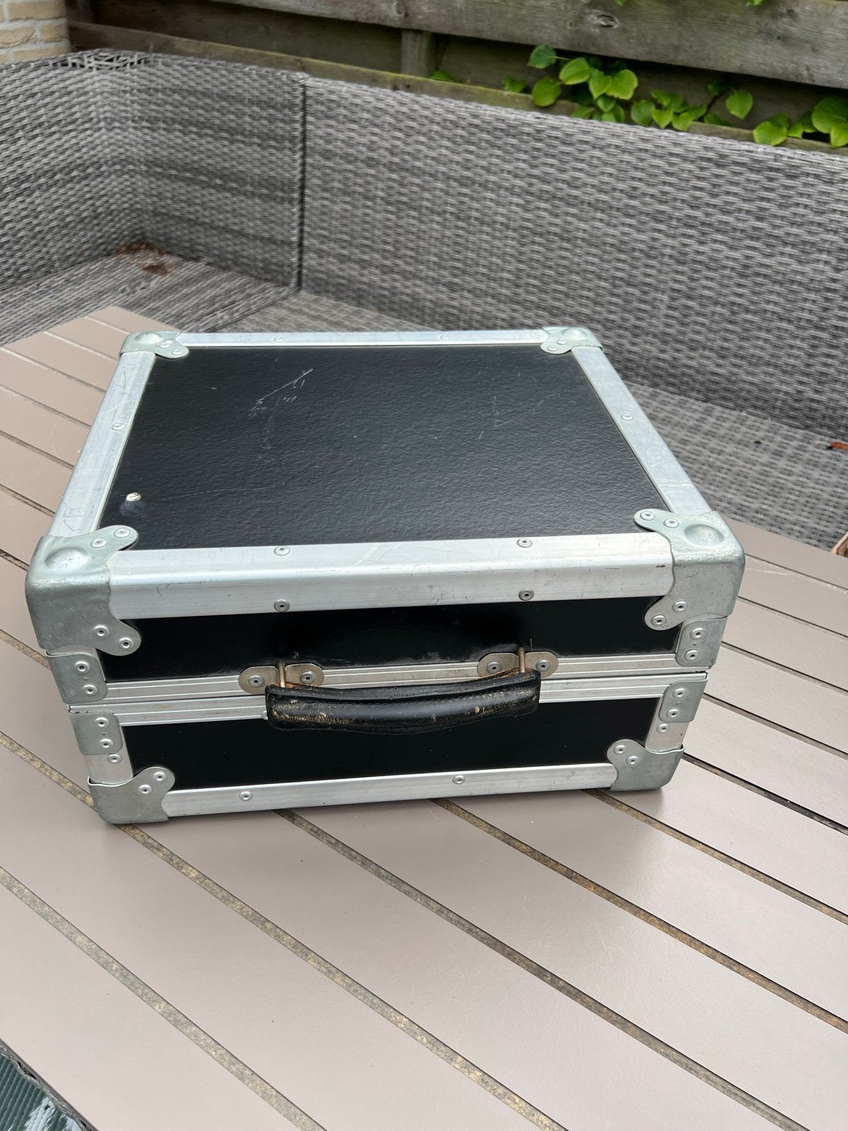 Roland CPM-120 Compact Powered Mixer in Flightcase, Muziek en Instrumenten, Mengpanelen, Ophalen of Verzenden, Gebruikt, 5 tot 10 kanalen