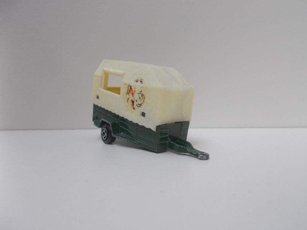 6315 Veewagen / Paardentrailer Majorette, Hobby en Vrije tijd, Modelauto's | Overige schalen, Gebruikt, Tractor of Landbouw, Ophalen of Verzenden
