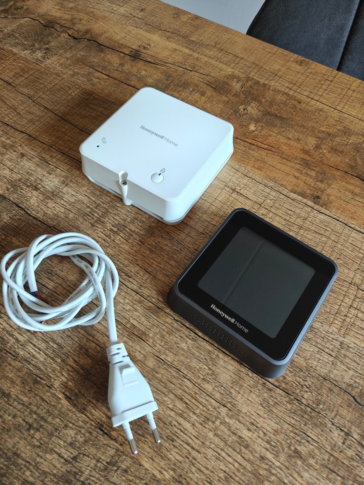 Honeywell Home T6R Slimme Thermostaat, Doe-het-zelf en Verbouw, Thermostaten, Ophalen of Verzenden, Slimme thermostaat, Gebruikt