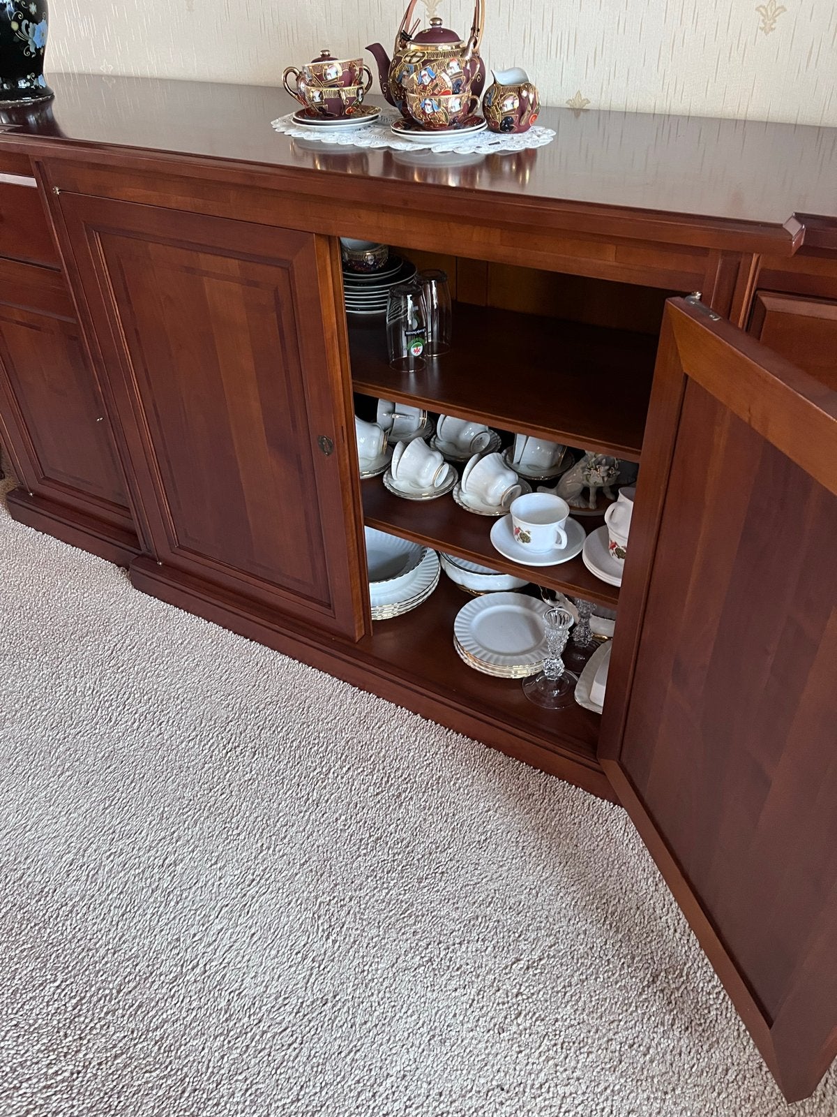 Dressoir van kersenhout, Huis en Inrichting, Ophalen, Gebruikt, 150 tot 200 cm, Met lade(s)