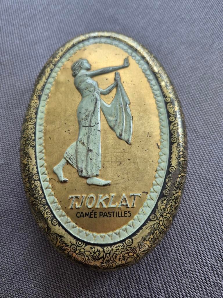 Vintage Tjoklat Camee Pastilles Blikje, Ophalen of Verzenden, Gebruikt, Overige, Overige merken