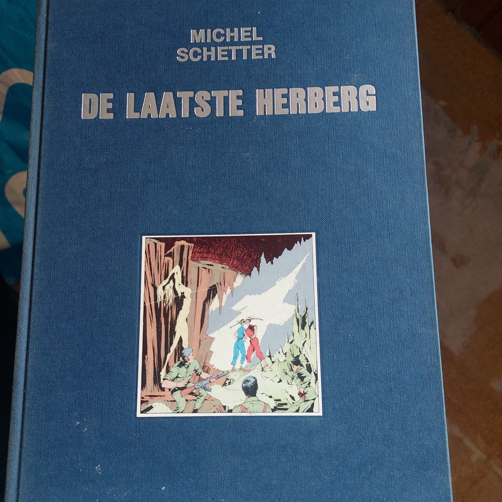 Michel Schetter - De Laatste Herberg (Hardcover), Ophalen of Verzenden, Gelezen, Michel Schetter