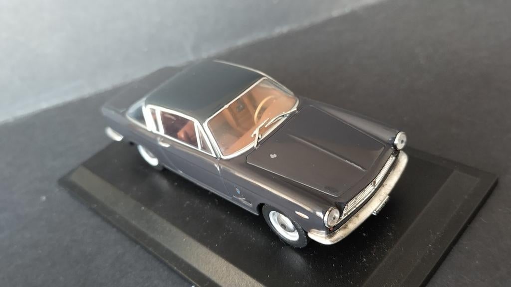 Fiat 2300 Coupe 1:43 Starline Pol, Hobby en Vrije tijd, Modelauto's | 1:43, Overige merken, Starline Models, Italy, Nieuw