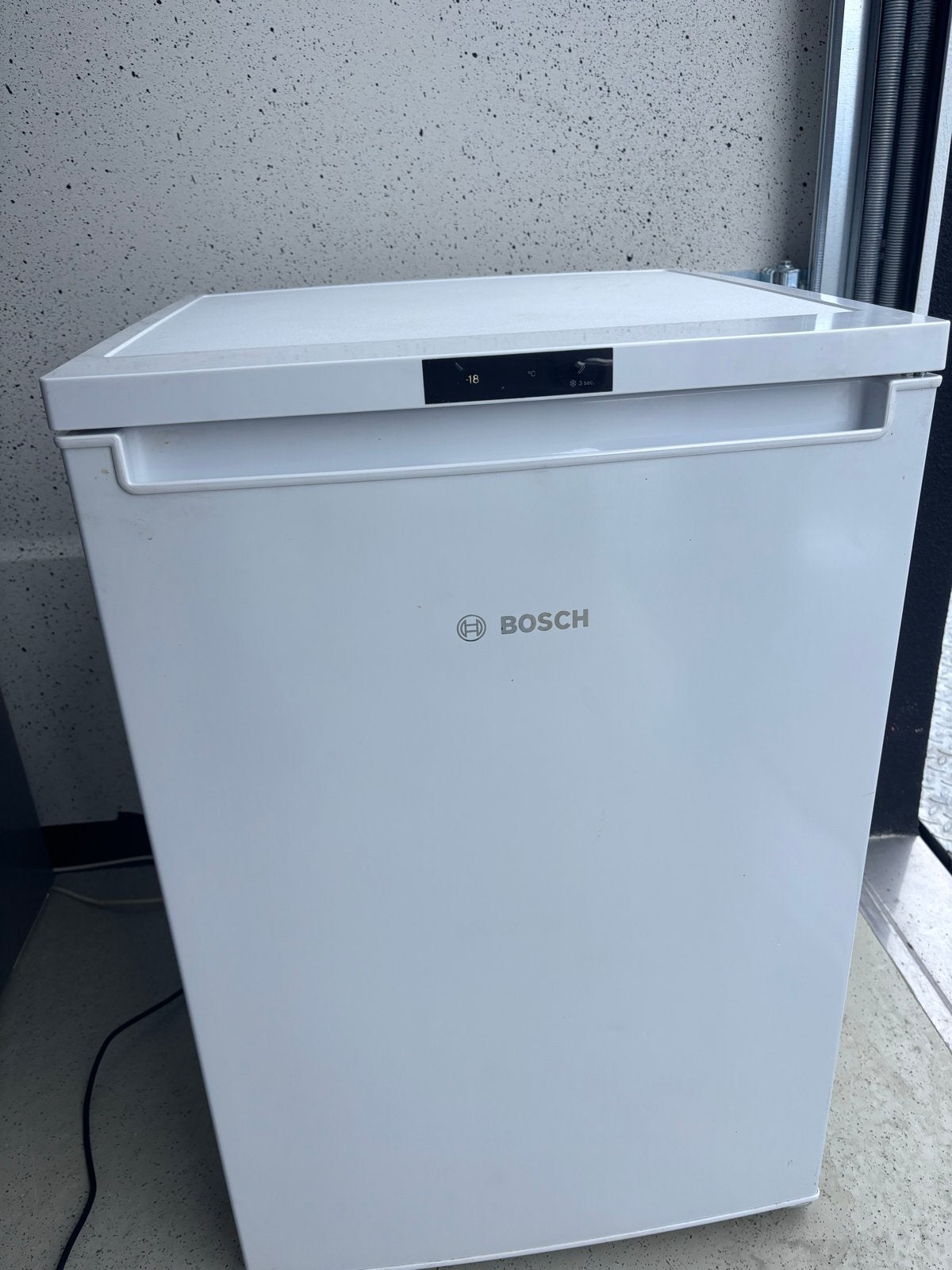 Nieuwe BOSCH vriezer vrieskast met 3 lades - Zuinig en Netje, Witgoed en Apparatuur, Vriezers en Diepvrieskisten, Nieuw, Energieklasse A of zuiniger