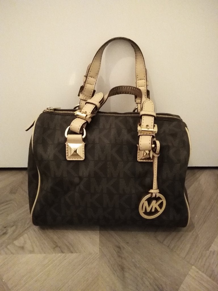 Michael Kors tas, Ophalen of Verzenden, Zo goed als nieuw, Zwart, Schoudertasje