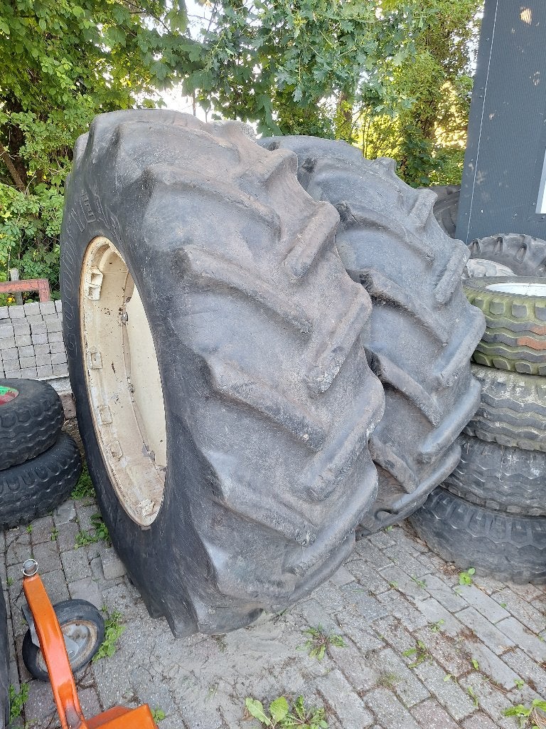 20.8 r38 goodyear banden, Zakelijke goederen, Ophalen