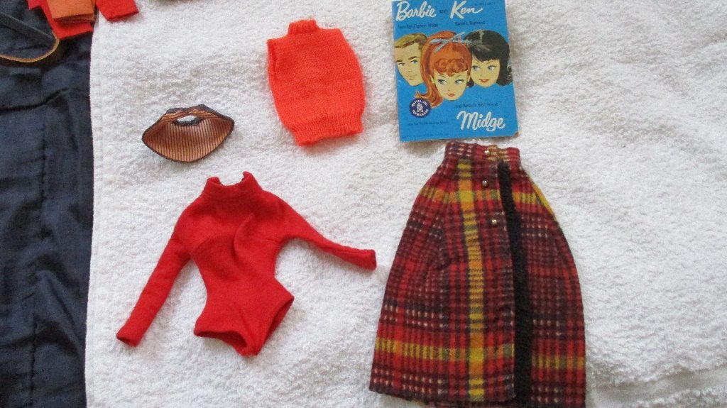 vintage barbie, Verzamelen, Ophalen of Verzenden, Zo goed als nieuw, Kleertjes