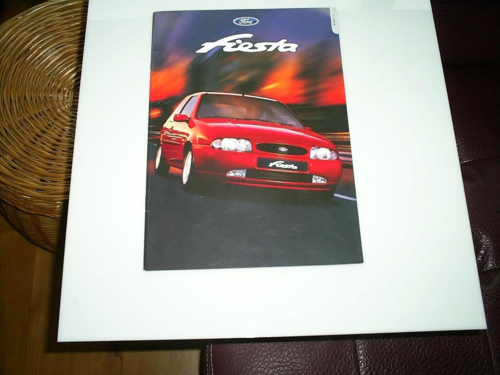 Ford Fiesta jan. 1999 28 pag., Verzenden, Zo goed als nieuw, Ford