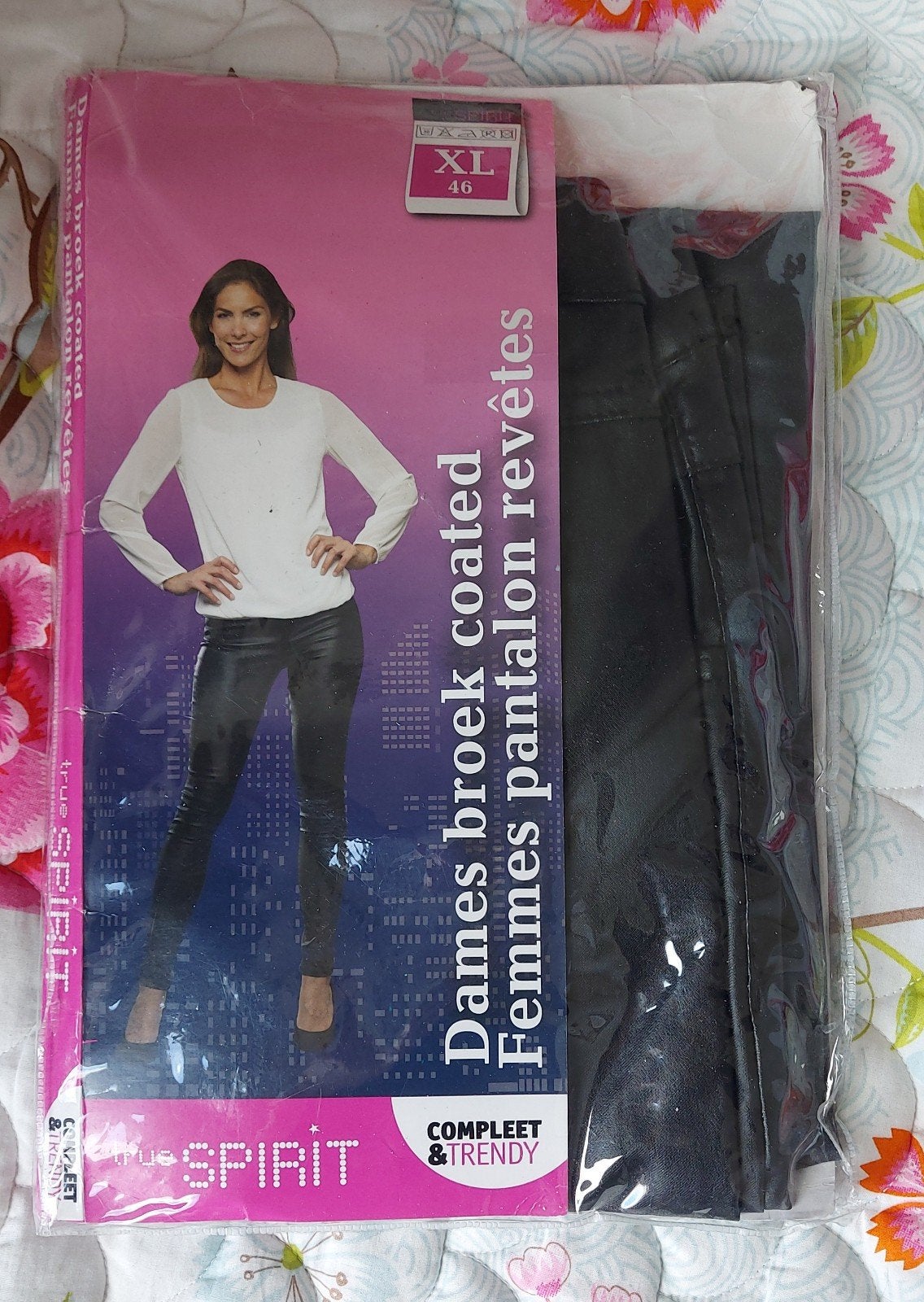 2x True Spirit Damesbroek Zwart XL 46 - Nieuw in verpakking, Zwart, Maat 46/48 (XL) of groter, Nieuw, Ophalen of Verzenden