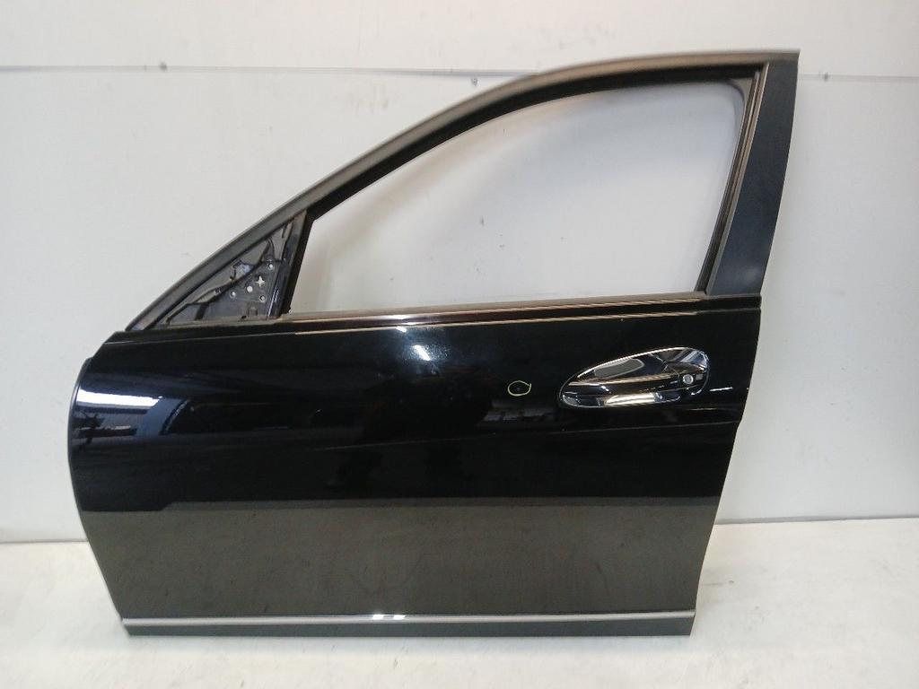 Portier links voor Mercedes-Benz C-Klasse, Auto-onderdelen, Onderdelen@venauto.nl, Van der Ven Autorecycling B.V., Gebruikt, Ettenseweg 76, 4706 PB Roosendaal, The Netherlands