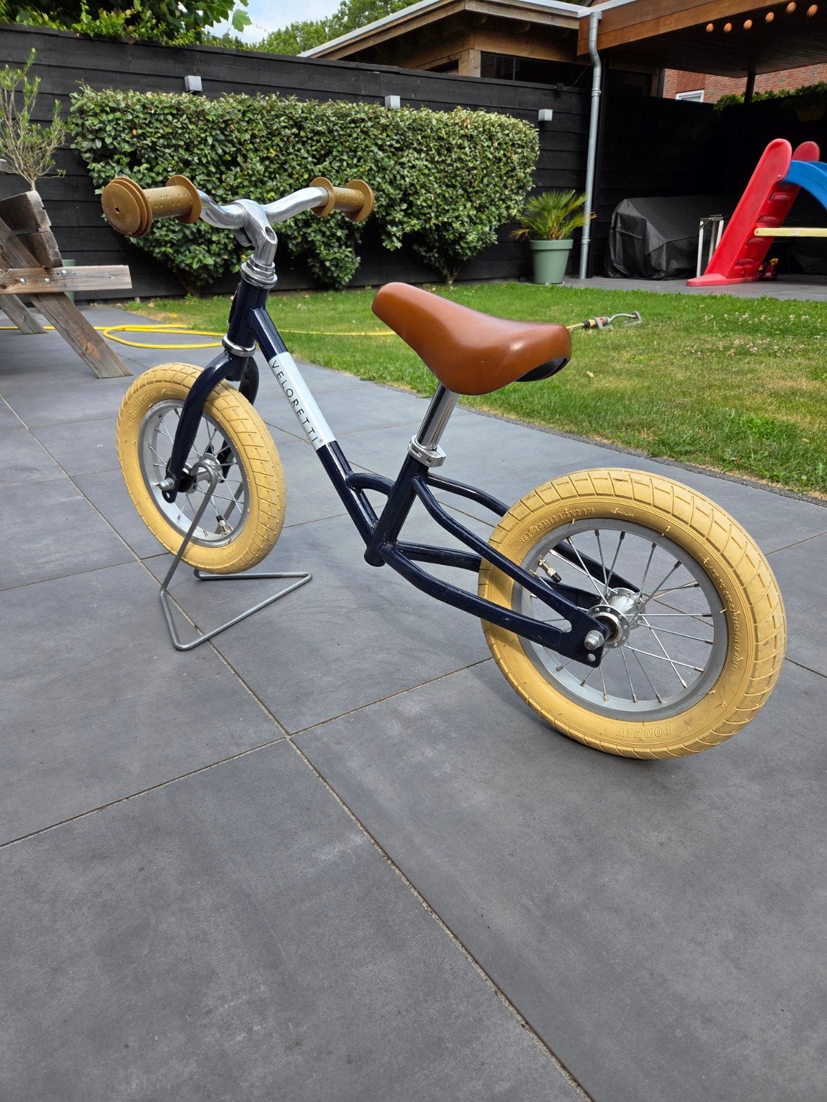 Veloretti loopfiets kleur blauw met standaard, Ophalen, Gebruikt, Minder dan 16 inch, Veloretti