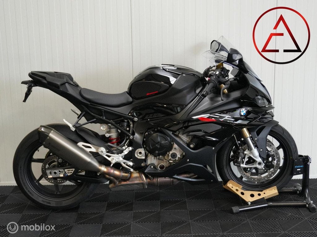 BMW S1000RR 2025 Black Storm | 5.000km | Vol uitgerust, 3225Ld, Bedrijf, Handvatverwarming, Sport
