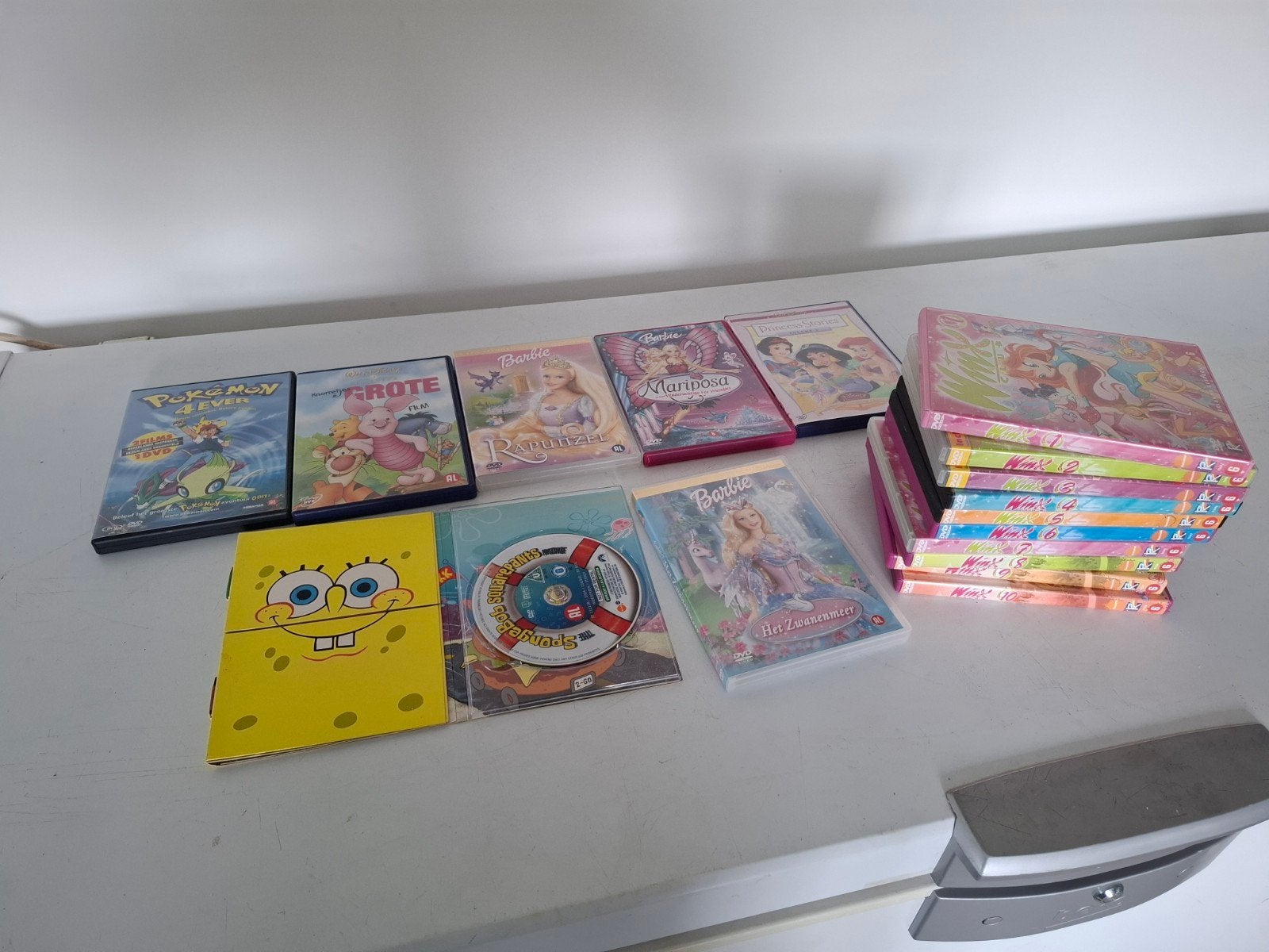 Diverse kinderfilms en series op DVD (Pokémon, Barbie, Winx), Cd's en Dvd's, Ophalen, Gebruikt, Animatie, Alle leeftijden