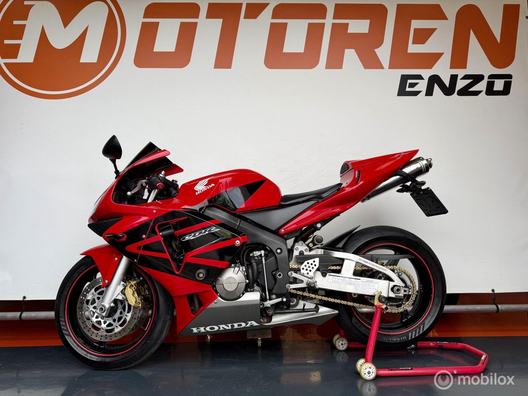 Honda CBR 600RR LET OP! 33.000 KM DUBBELE DAM UITLATEN STRAK, Motoren, Bedrijf, Sport, Meer dan 35 kW, 599 cc