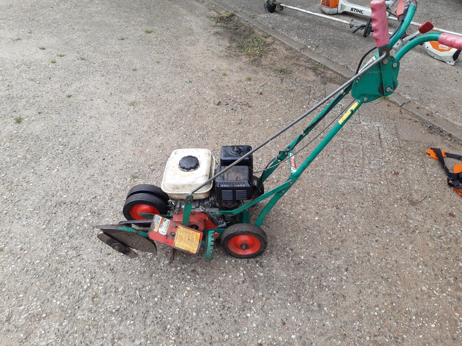 tk Power trim kantensnijder, Ophalen, Gebruikt, Minder dan 30 cm