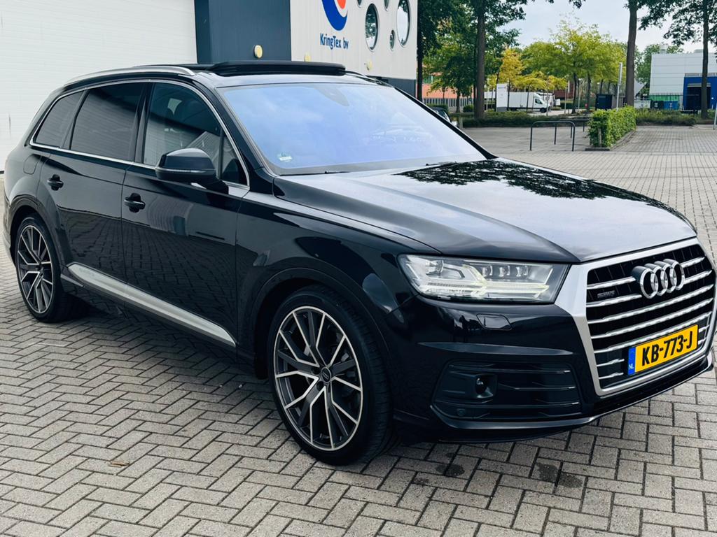 Audi Q7 3.0 TDI Quattro S-Line |Pano|Soundsysteem|7-PERS, Auto's, Audi, Automaat, 241 €/maand, 7 stoelen, Zwart