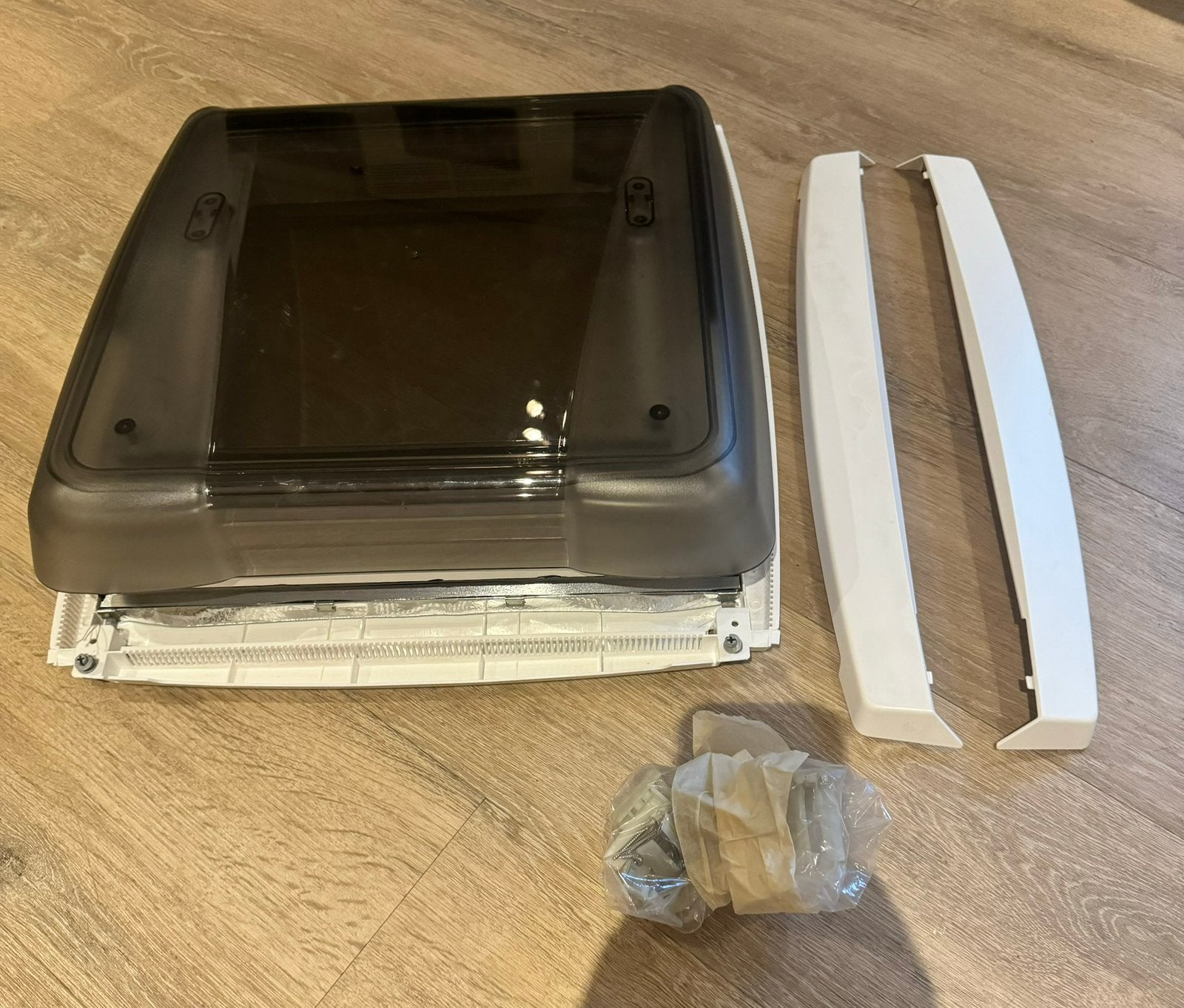 MPK VisionStar M Pro 2 Dakluik 40x40 cm modern & isolerend, Caravans en Kamperen, Caravan accessoires, Ophalen, Nieuw