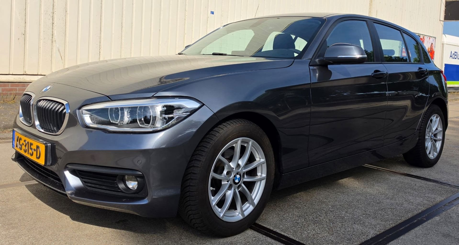 BMW 1-serie 118i *Automaat*, Gebruikt, Automatische klimaatregeling, Origineel Nederlands, Bedrijf