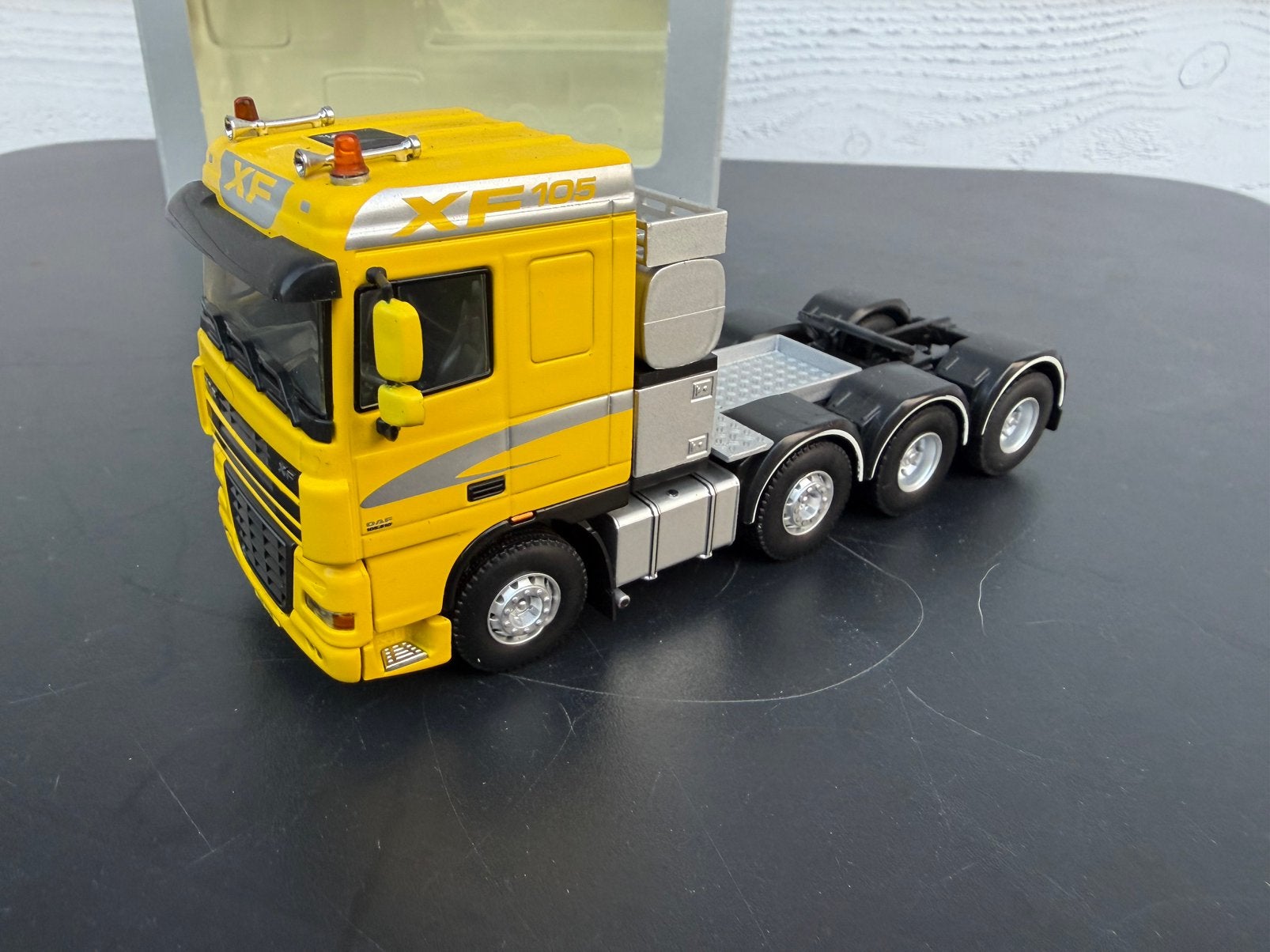 WSI DAF XF 105  8x4, Ophalen of Verzenden, Zo goed als nieuw, Bus of Vrachtwagen, Wsi