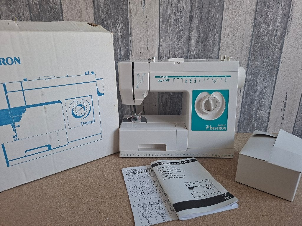 Naaimachine  Nieuw in doos, Ophalen, Nieuw, Naaimachine, Overige merken