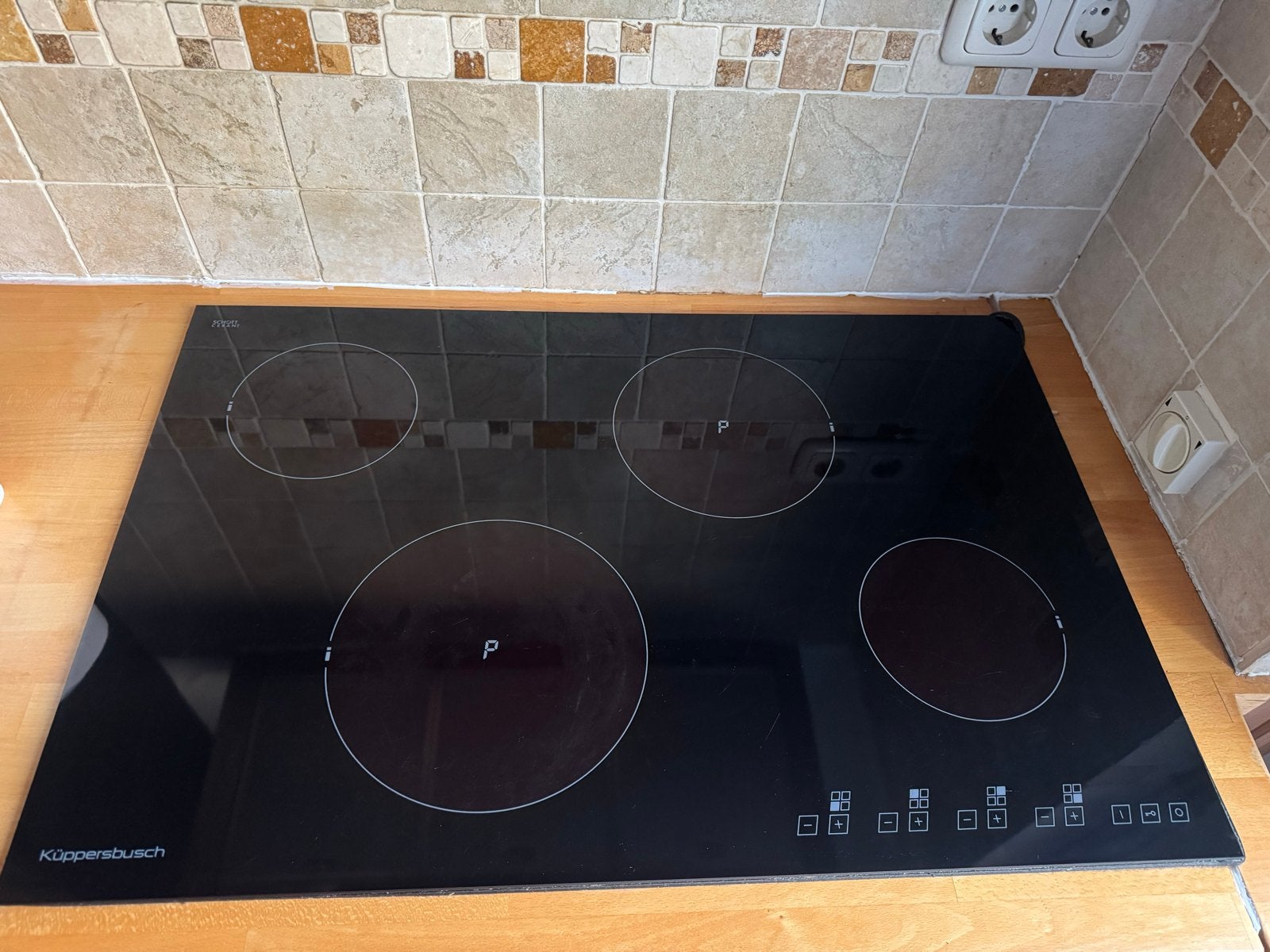 Küppersbusch Inductiekookplaat - 4 zones, Ophalen, Gebruikt, 4 kookzones, Inbouw