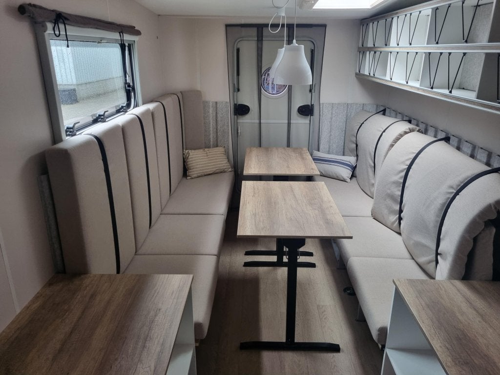 Hobby Beachy 450, Caravans en Kamperen, Caravans, Overige typen, Standaardzit, Hobby, Bedrijf