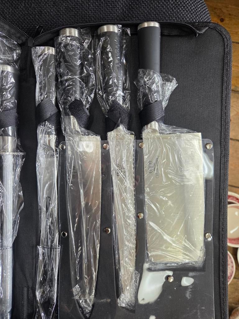 Messenset in koffer Royal Swiss, Huis en Inrichting, Keuken | Bestek, Ophalen of Verzenden, Nieuw, Bestekset