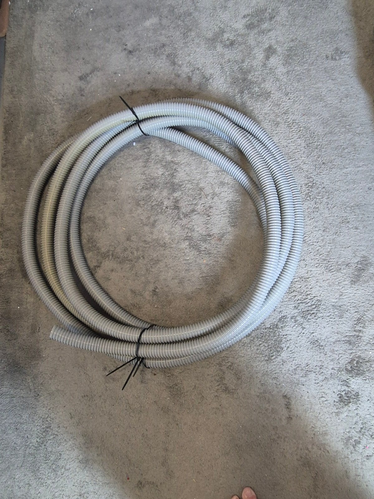 Afvalwaterslang 32mm, Ophalen, Zo goed als nieuw