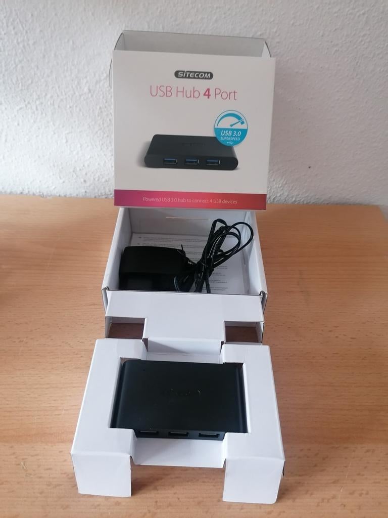 Superspeed Sitecom 4 poort USB CN-083 - USB 3.0 Hub, Ophalen of Verzenden, Zo goed als nieuw