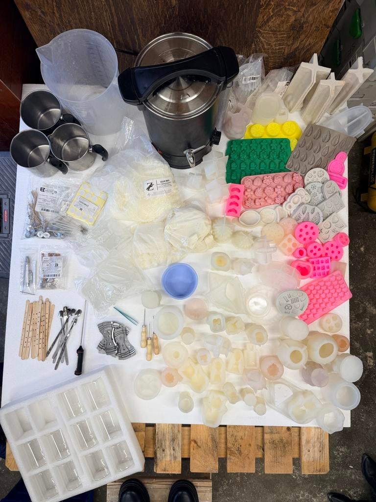 Kaarsen maken set incl mallen, was, container, gereedschap, Ophalen of Verzenden, Gebruikt