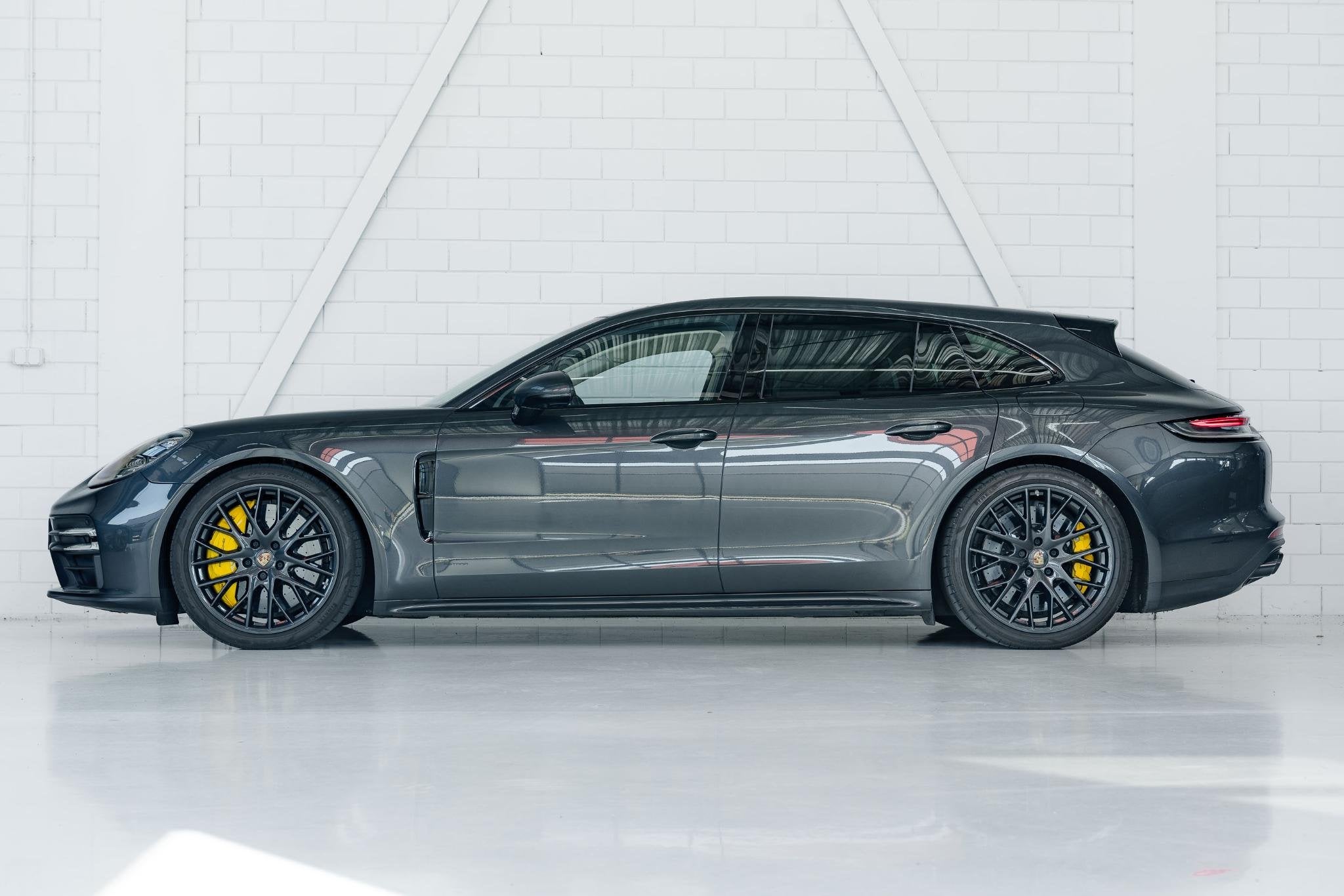 Porsche Panamera Sport Turismo 4.0 Turbo S E-Hybrid l Exclus, Automaat, Gebruikt, Vierwielaandrijving, Hybride Elektrisch/Benzine