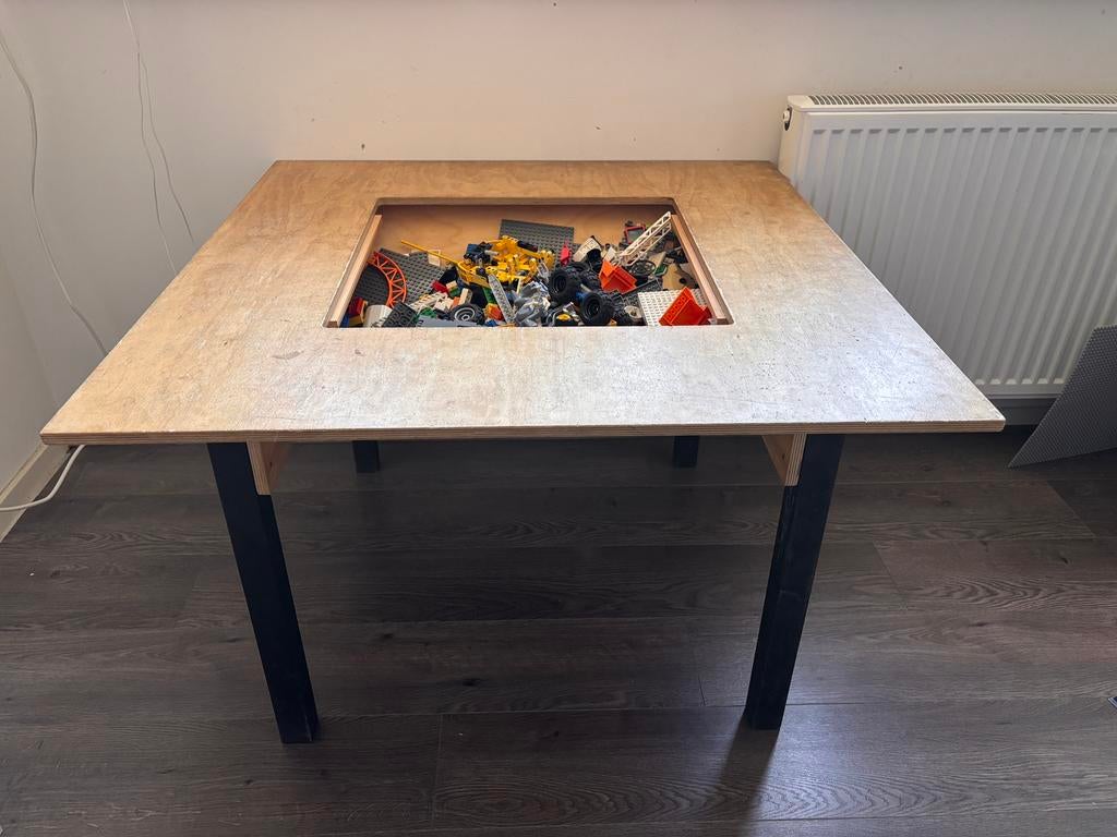 Prachtige houten Lego tafel Junktrunk, Ophalen, Zo goed als nieuw, Overige typen
