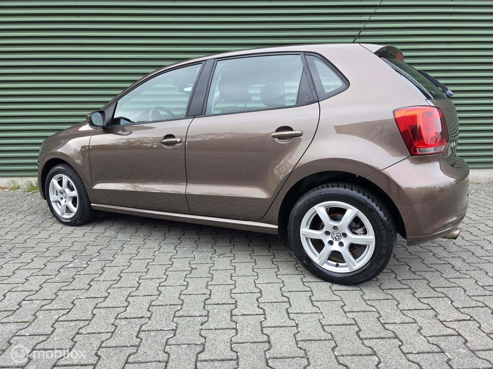 Foto 3 van Volkswagen Polo 1.2TSI|Bruin|CruiseControle|Climatronic|