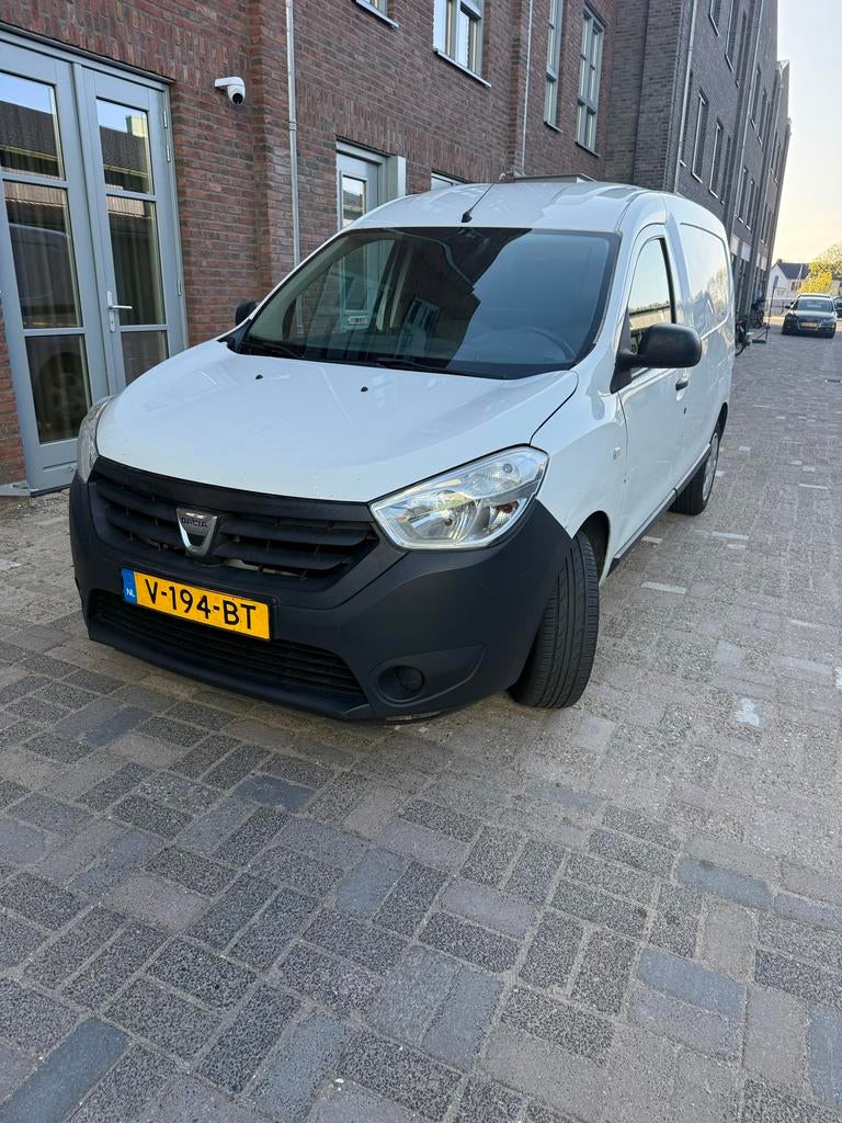 Dacia Dokker Van 1.5 dCi 75pk Stop & Start 2016 prijs ex btw, Stof, 74 pk, Zwart, 4 cilinders