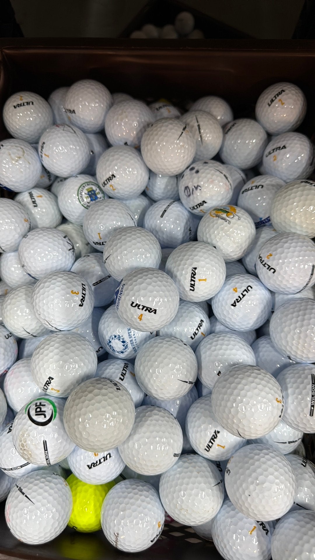 50 wilson Ultra golfballs | nieuwstaat, Sport en Fitness, Golf, Ophalen of Verzenden, Zo goed als nieuw, Club