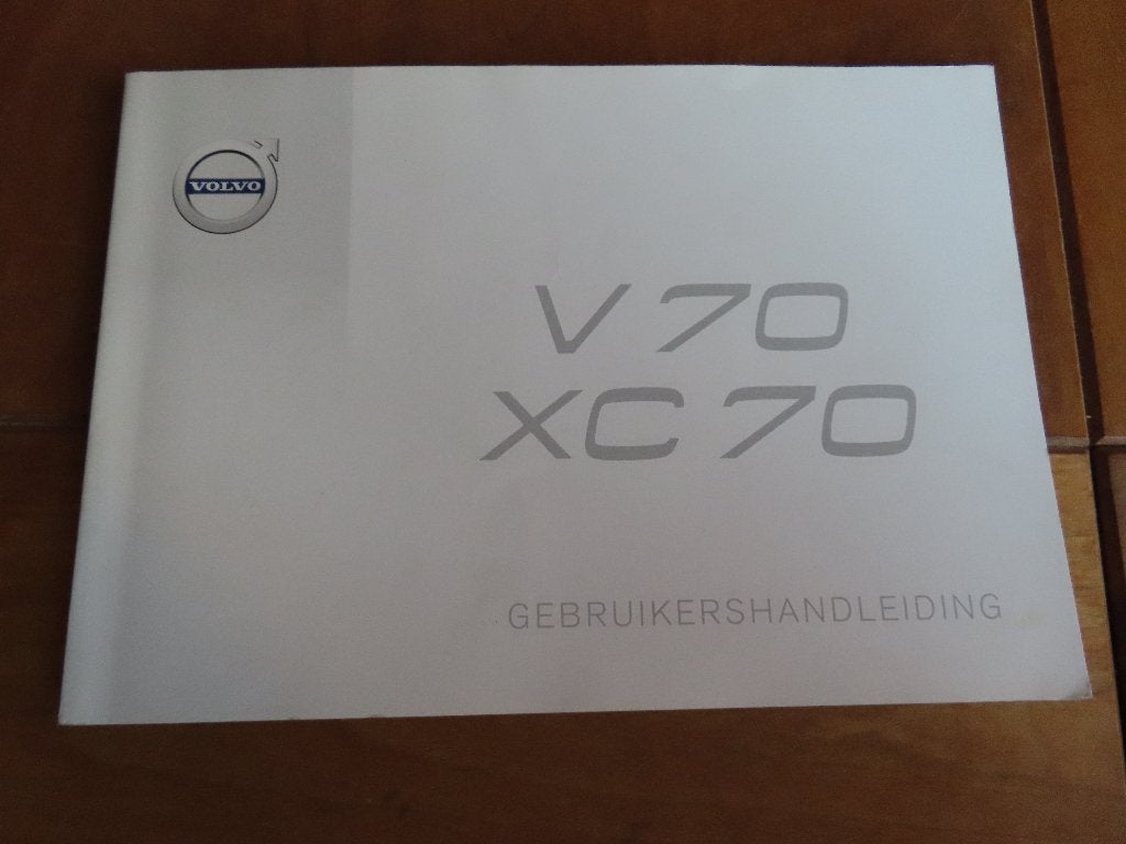 Instructieboek Volvo V70, Volvo XC70 2015, Auto diversen, Handleidingen en Instructieboekjes, Ophalen of Verzenden