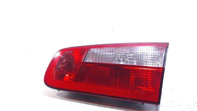 Achterlicht kofferdeksel achterklep rechts Renault Laguna, Auto-onderdelen, Onderdelen@venauto.nl, Van der Ven Autorecycling B.V.