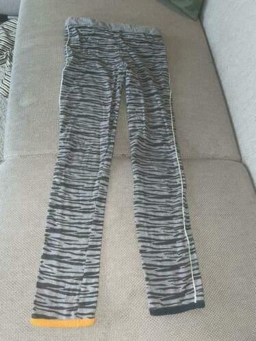 Ninni vi legging 158 164 grijs grijze broek, Gebruikt, Broek, Ninni VI, Verzenden