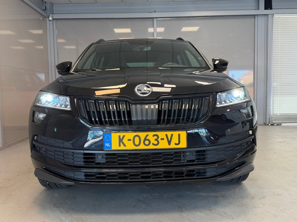 Skoda Karoq 1.5 TSI ACT Sportline Business | PANODAK | LED |, Auto's, Skoda, Voorwielaandrijving, Stof, 4 cilinders, 150 pk