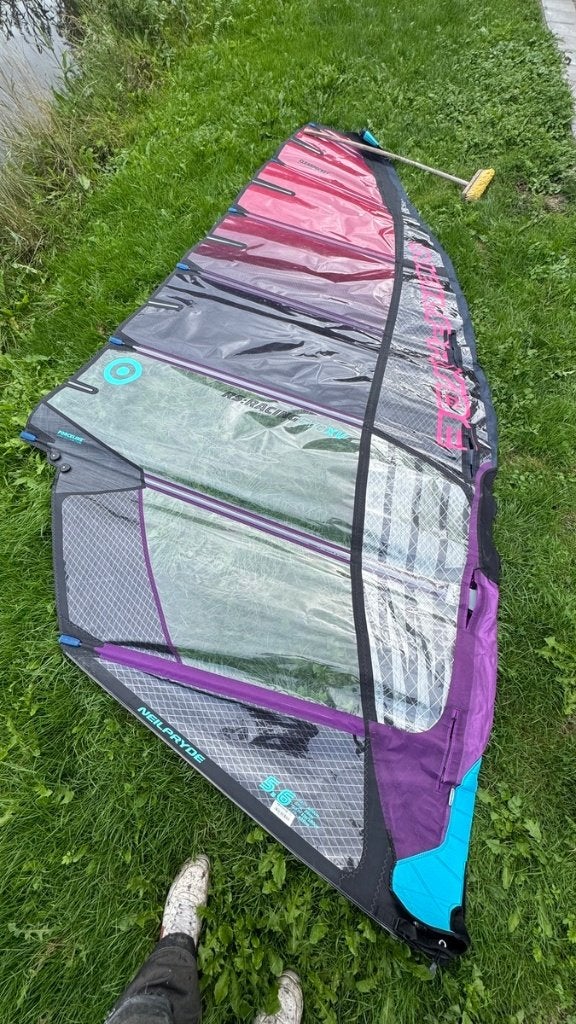 NeilPryde RS RACING EVO XV (EVO 15) 2024 - 5.6, Watersport en Boten, Windsurfen, Ophalen, Met draagtas, 5 tot 6.5 m², Zo goed als nieuw