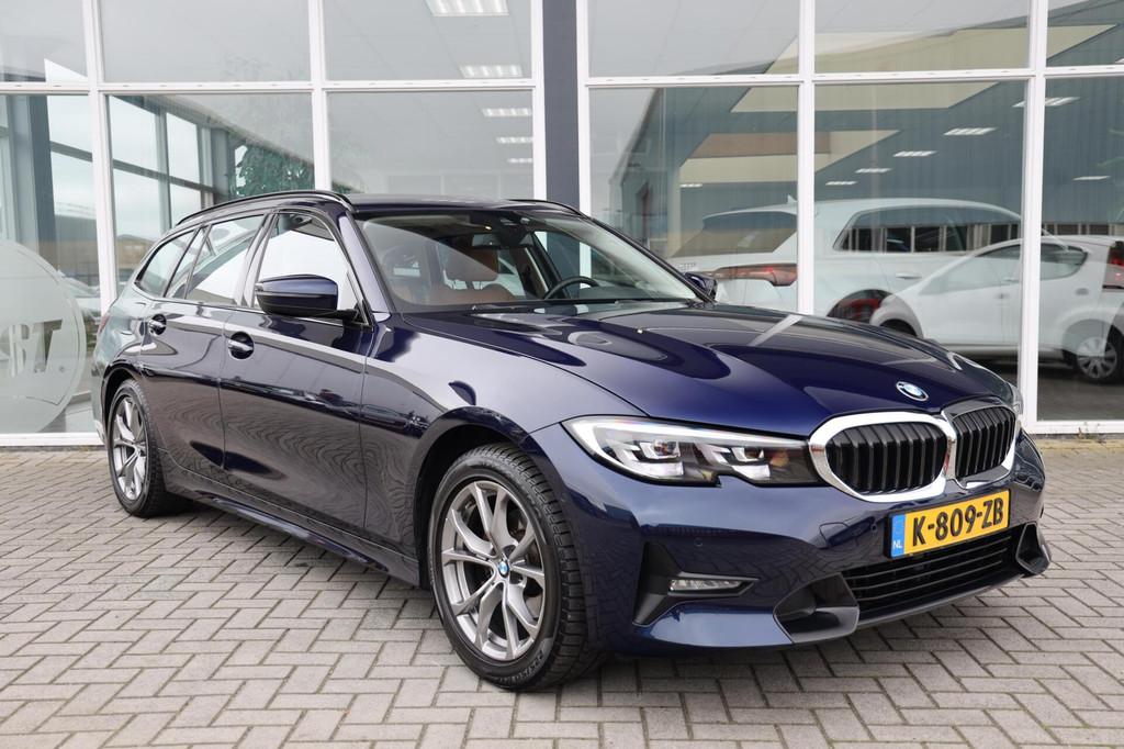 BMW 3-serie Touring 318i Business Edition Plus|Individual|Na, Automaat, 1998 cc, Gebruikt, Blauw