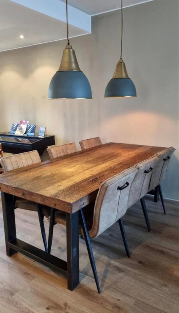 Robuuste eettafel, Huis en Inrichting, Tafels | Eettafels, Ophalen, Gebruikt, 50 tot 100 cm, 150 tot 200 cm