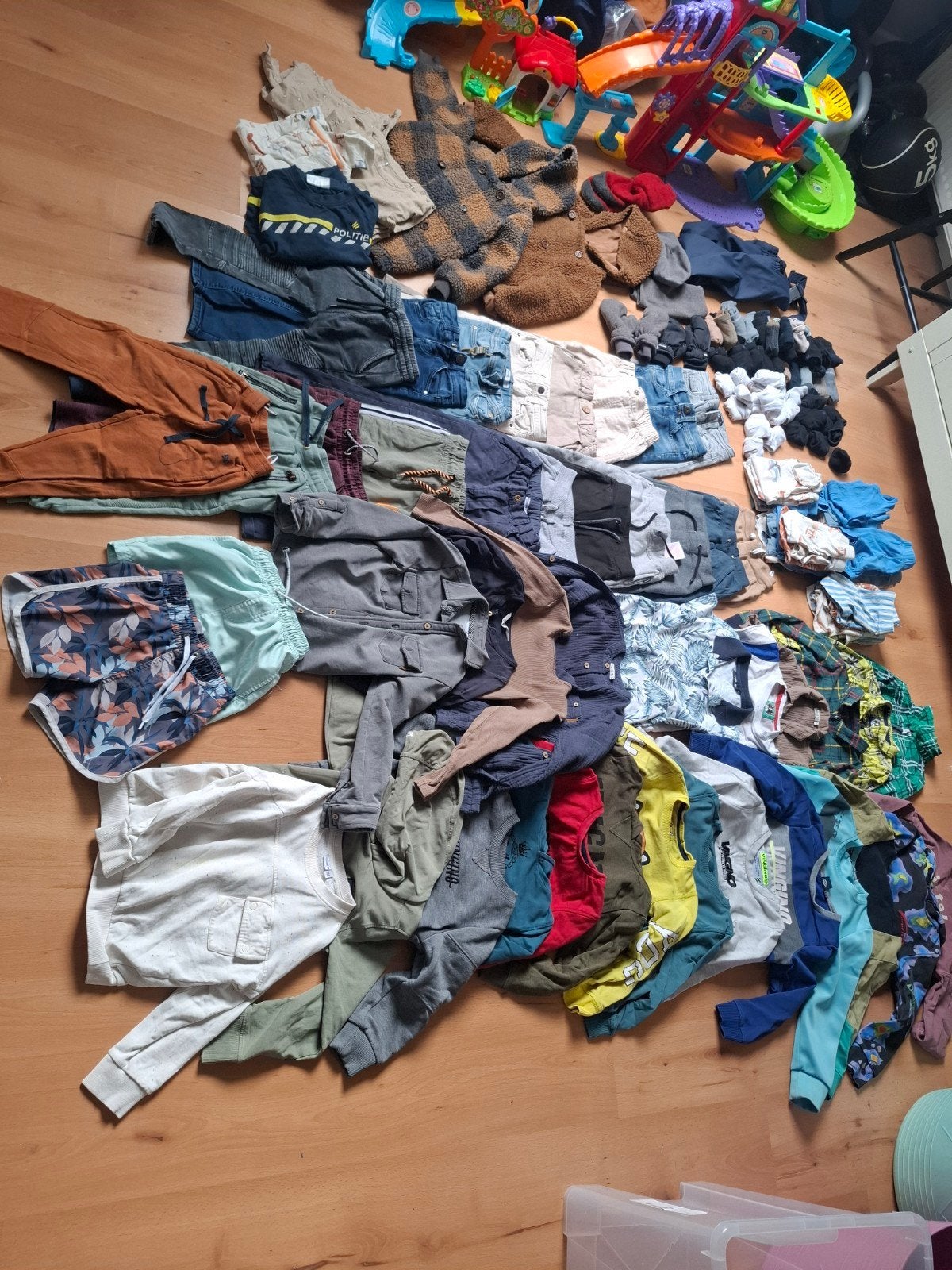 Grote kledingbundel voor jongens - 98/104/110, Ophalen, Gebruikt, Jongen