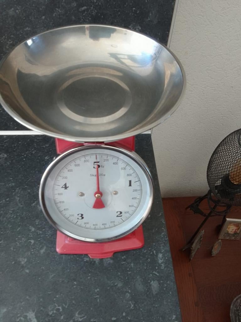 Te koop keukenweegschaal, Witgoed en Apparatuur, Weegschalen, Ophalen, Minder dan 10 kg, Keukenweegschaal, 1 tot 500 gram