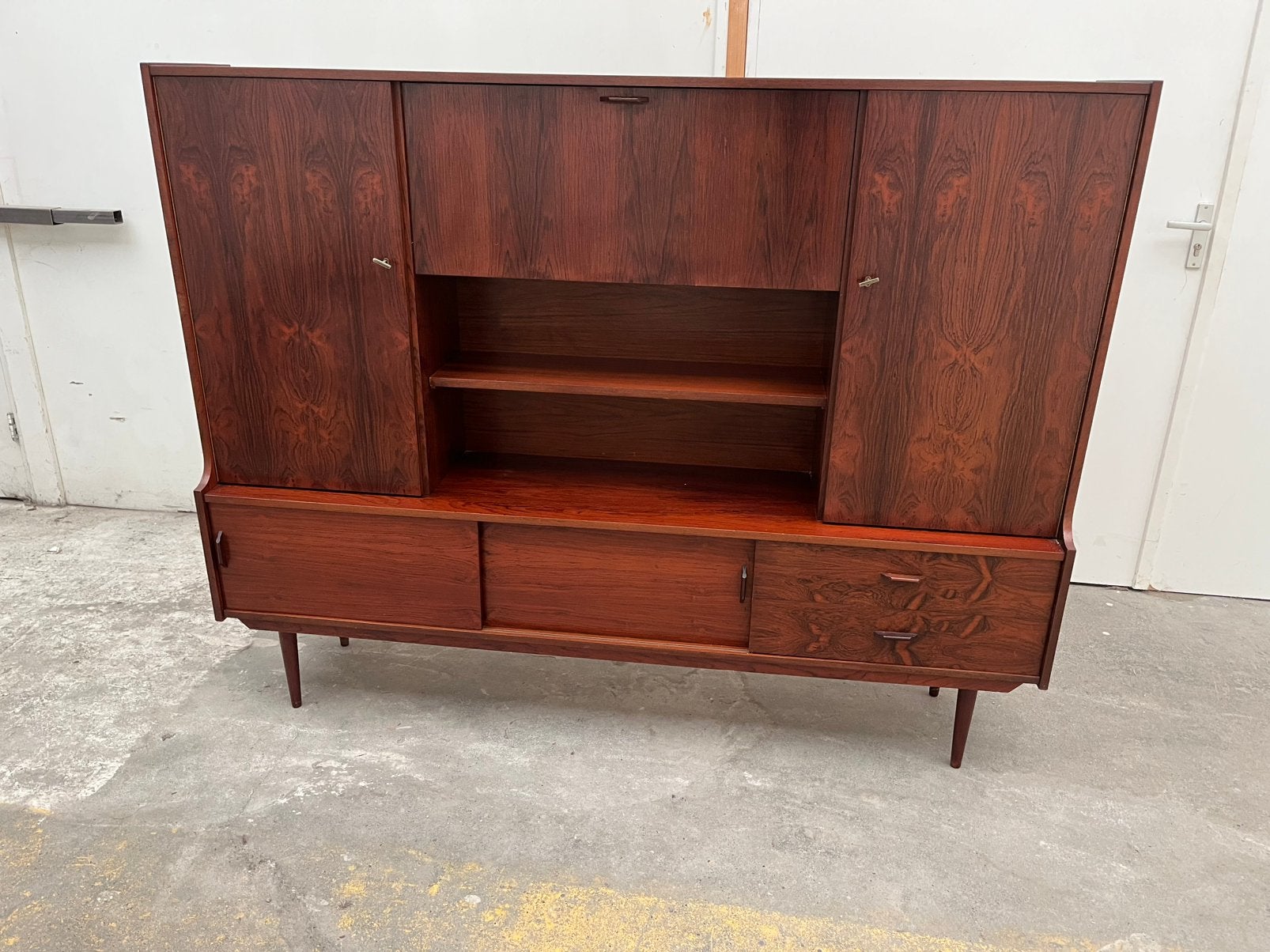 Wandkast highboard jaren 60-70 vintage retro hout €435, Gebruikt, 100 tot 150 cm, 150 tot 200 cm, Teakhout