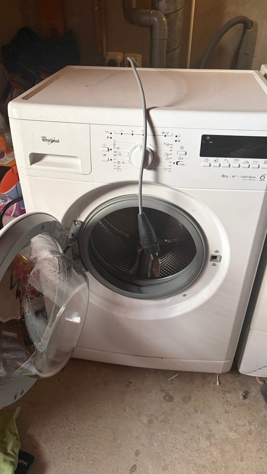 Defecte wasmachine gratis af te halen, Ophalen, 1200 tot 1600 toeren, 4 tot 6 kg, Voorlader