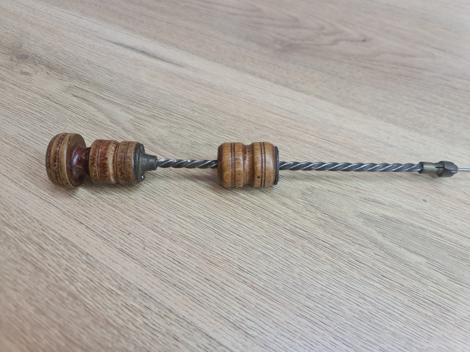 Antieke handboor met houten handvat, Antiek en Kunst, Antiek | Gereedschap en Instrumenten, Ophalen of Verzenden