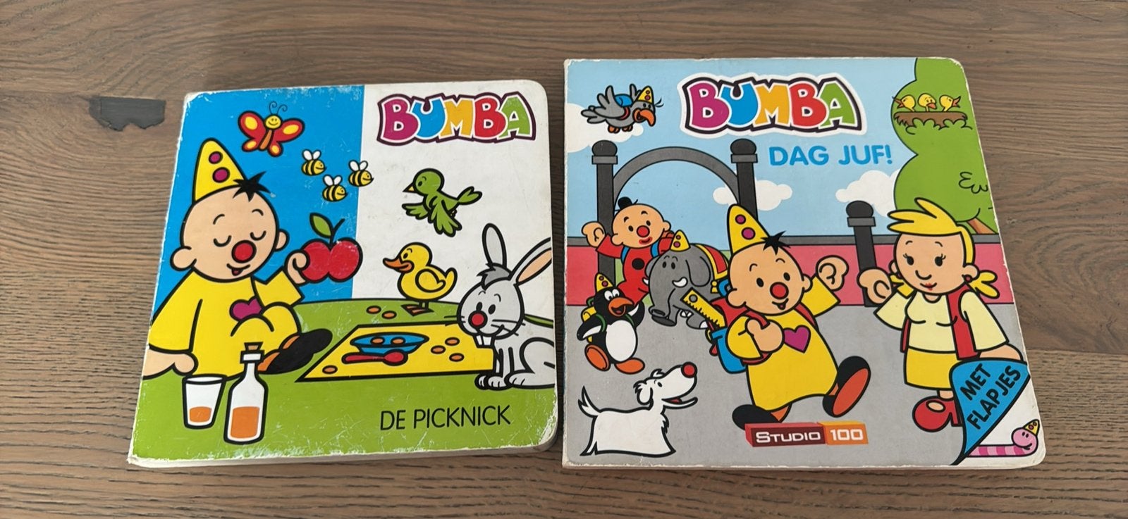 2 bumba boekjes, Ophalen of Verzenden, Gelezen, Uitklap-, Voel- of Ontdekboek, 1 tot 2 jaar