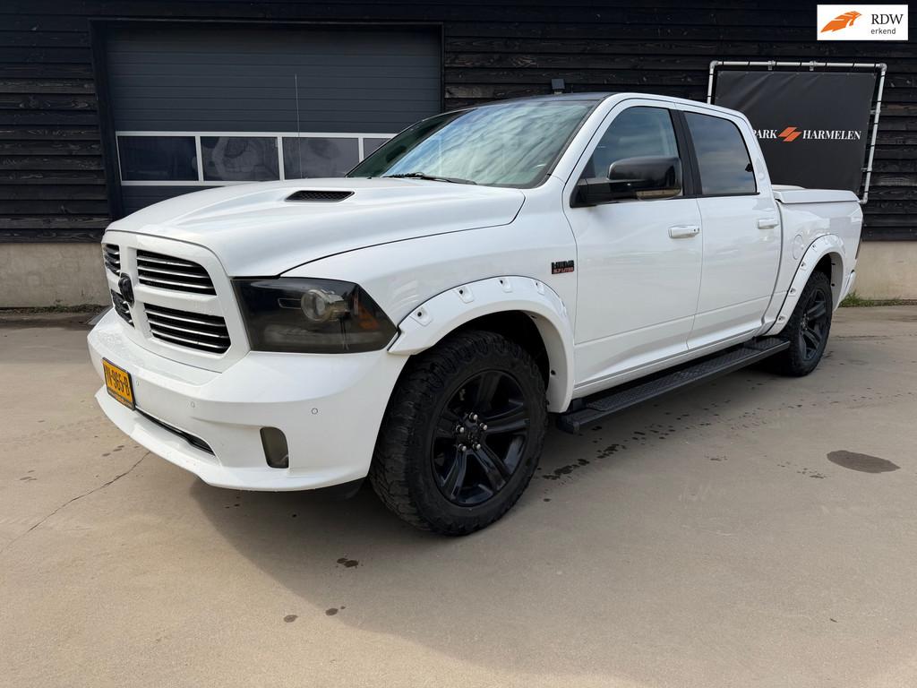 Dodge Ram 1500 5.7 V8 Quad Cab 6'4 Pano Leer Xenon, Auto's, Dodge, Bedrijf, Te koop, RAM 1500, ABS, Airbags, Airconditioning, Boordcomputer